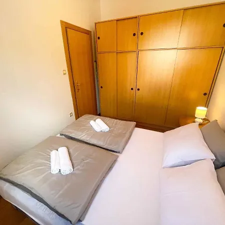 In 43069 Apartment