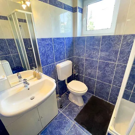 In 43069 Apartment *